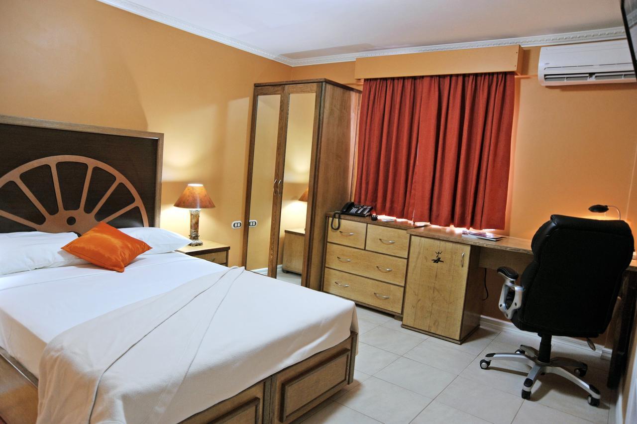 Culture Crossroads Inn Port of Spain Exterior foto